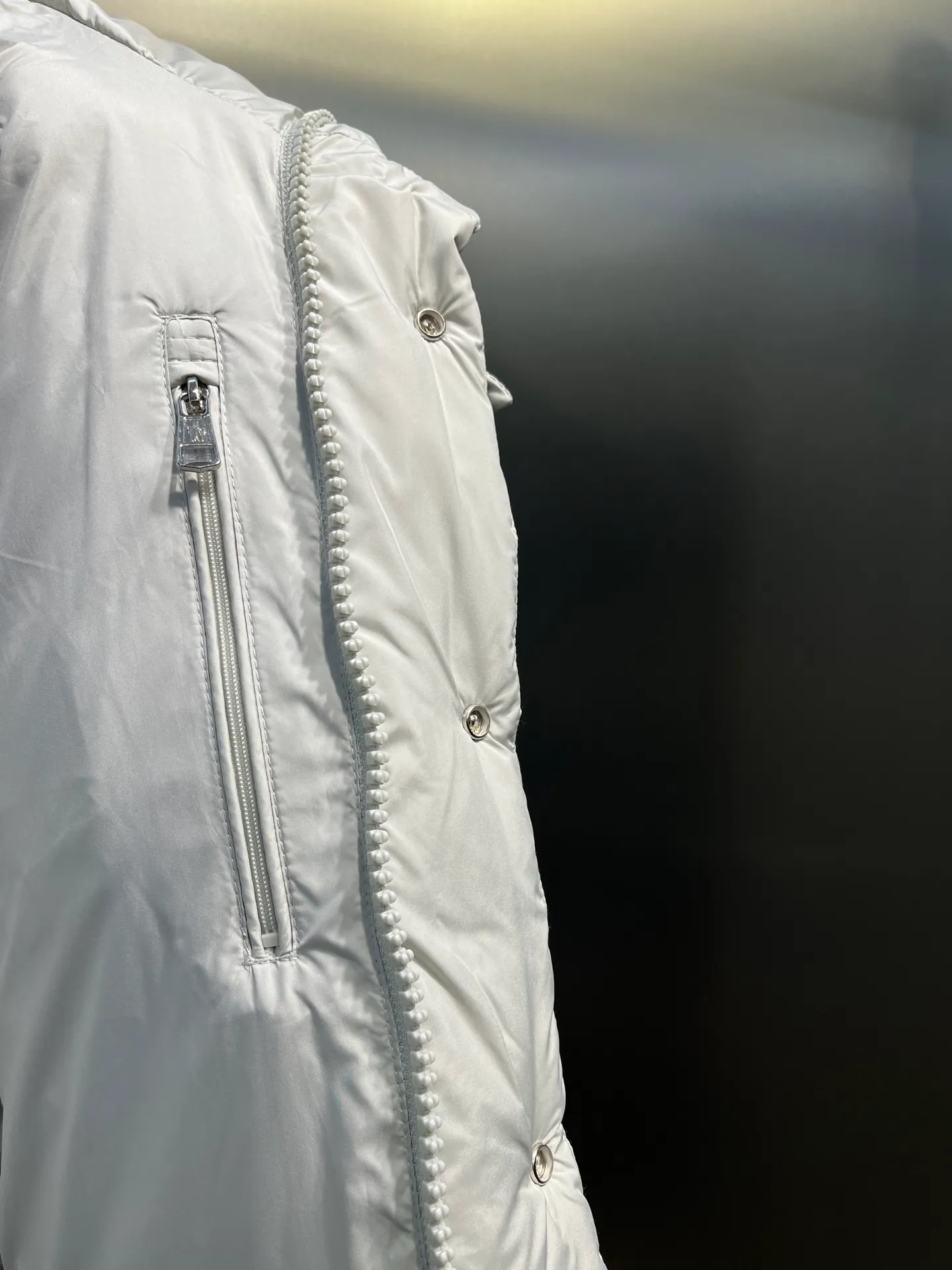 𝗠𝗼𝗻𝗰𝗲𝗿｜ Vezere / longue Saion ， ， 。 、 、 。 。 。 Nfc 95% ， ， Series : 100% ; : 100% ， ， 。 Factory ， ， Factory ， Quality ， 、QA Qc 。 ， ， ！ ， ： 。 ， ：Original ZP ！ Size：1-5